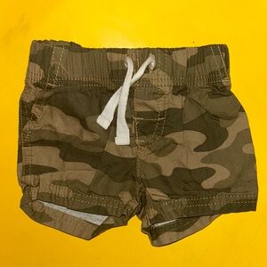 Carter's Green and Brown Camouflage Shorts Relaxed Fit Size 3 Months